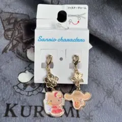 アベイル　サンリオ　ハローキティ　日焼けキティ　シナモロール　ファスナーチャーム