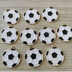 No.807 サッカーボールのチャーム【10個】