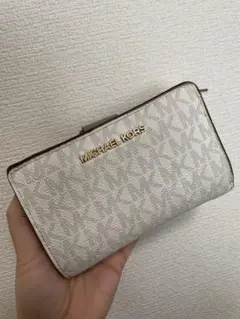 MICHAEL KORS 二つ折り財布 アイボリー