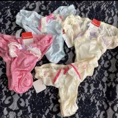 Amo’s style トリンプ　フリル レース 下着 2枚セット　水色　黄色