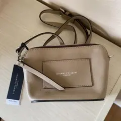 GIANNI CHIARINI ベージュ ショルダーバッグ お財布ショルダー