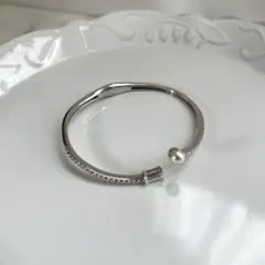 【美品】AGATHA ブレスレット／バングル