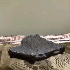 鑑賞石 盆栽石 水石 山形石 紫檀台座付きのサムネイル