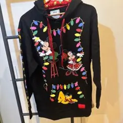 DLR 海外ディズニーパーク Loungefly L クリスマス パーカー - メルカリ