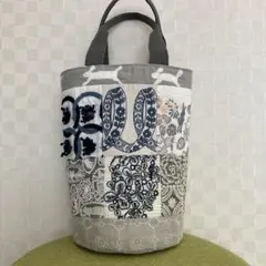 Item thumbnail for item 66825f27-7b66-4335-8340-c86d1bee9c81