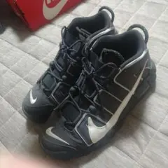 NIKE　AIR MORE UPTEMPO 96