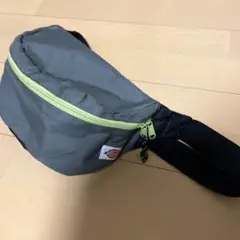ボディバッグ ショルダー　カバン　Mサイズ ディッキーズ　子供用
