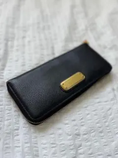 Marc by marc Jacobs ブラック 長財布