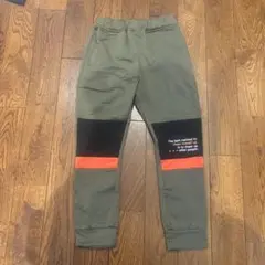 オリーブグリーン 長ズボン 120サイズ