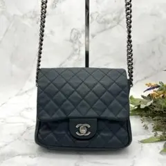 CHANEL シャネル【美品】キャビアスキン マトラッセ ショルダーバッグ