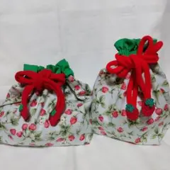 お弁当袋＆コップ袋セット　いちご　モチーフ付き　ハンドメイド　入園入学
