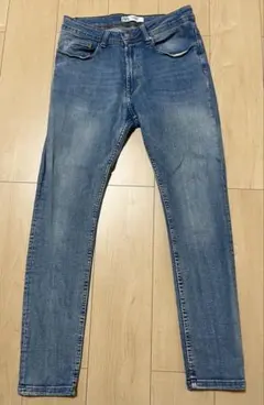 ZARA スキニーデニム ライトブルー　USA32