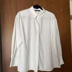 新品　ZARA ホワイト 長袖シャツ M