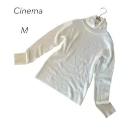 Cinema⭐︎ニットトップス【M】タートルネック 伸縮あり ホワイト