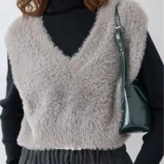 ロペピクニック　ショートフェザーニットベスト