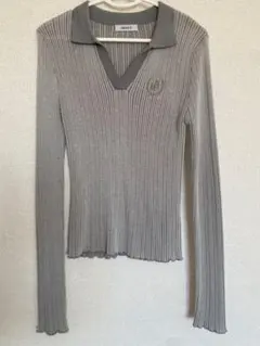 リブ編みグレー長袖ポロシャツ