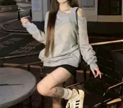 オフショルダー グレー 長袖 トップス Lサイズ