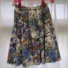 STRAWBERRY-FIELDS ひざ丈スカート　フレア　花柄　ブルー　M相当