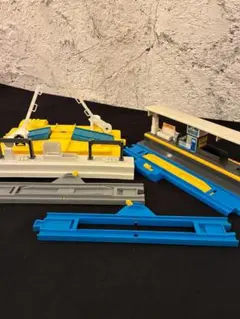 Item thumbnail for item 9c485f49-1342-4626-9c47-b56533dd99b7