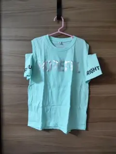 ミント色 カットアウトスリーブ Tシャツ 150