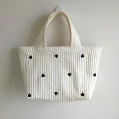 完成品✱ヌビバッグMサイズ✱生成り×ハート刺繍✱ハンドメイド