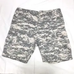 デジタル迷彩カーゴパンツ 多ポケット　ハーフパンツ