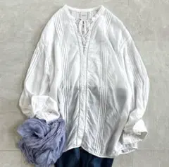 スピックアンドスパン ピンタックレースアップブラウス プルオーバー 白