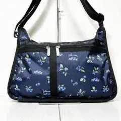 【未使用】LeSportsac レスポートサック　デラックスエブリデイ　ポーチ付