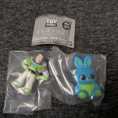 トイストーリー　まちぼうけ2 ガチャガチャ　バズライトイヤー　バニー