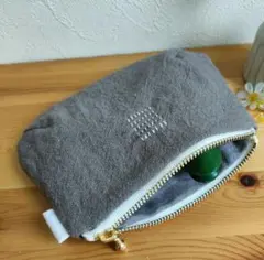 Item thumbnail for item c82f04a8-17b1-4702-84c7-9ec1cc2c1db4