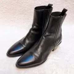 Item thumbnail for item e17842df-5aea-477d-b0d1-23a378b2b66d