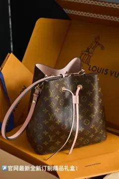 Louis Vuitton バケットバッグ ダークブラウン
