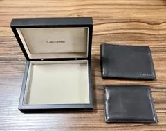 Calvin Klein 箱入りドル札用折り財布＆パスケース