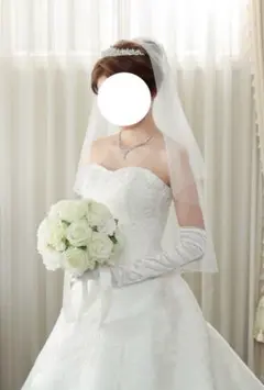 ウェディングベール・ロンググローブ・ティアラ・ネックレス　４点セット