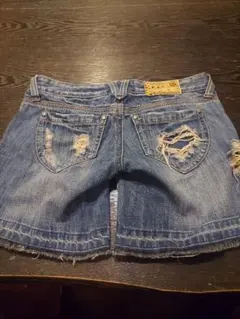 セシルマクビー ショートパンツ デニム