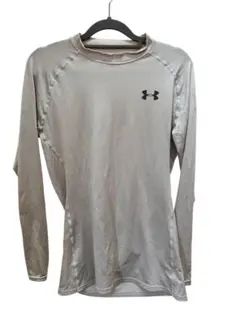 UNDER ARMOUR モックネック　フィット　 長袖　インナーのサムネイル