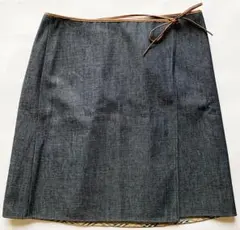 【試着のみ新品同様】 BURBERRY デニム・ラップスカート 裏地ノバチェック
