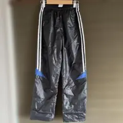adidas シャカシャカズボン　150
