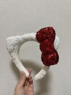ハローキティ風スパンコールカチューシャ