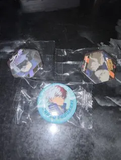 ヒロアカ　くら寿司コラボ　缶バッジ　マグネットシート