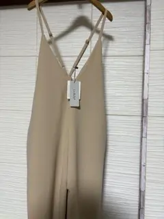 新品未使用♡ la bella♡レディース　オールインワン　ズボン　サロペット