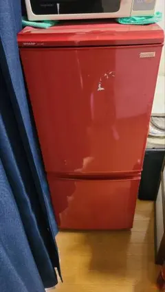 2025年最新】sharp 冷蔵庫 レッドの人気アイテム - メルカリ
