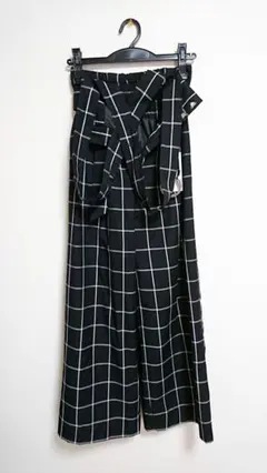 【新品】CECIL McBEE パンツ