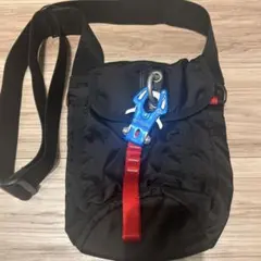 ウエストポーチ ボディバッグ