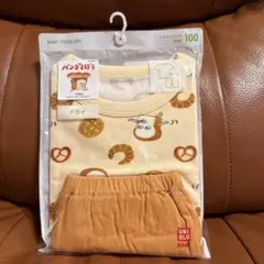 【新品】UNIQLO パンどろぼう 半袖パジャマ 上下セット　100のサムネイル