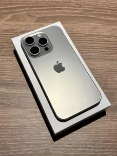 iPhone 15 Pro max ナチュラルチタニウム 箱付き - メルカリ