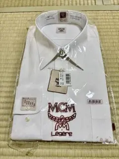 【新品未使用】MCM長袖白ワイシャツ42-80