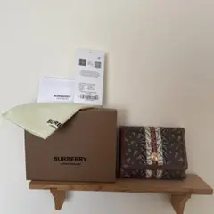 BURBERRY 折り財布