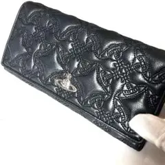 Vivienne Westwood 美品 長財布 キルティング レザー 黒
