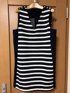 新品 ZARA WOMAN ノースリーブワンピース Lサイズのサムネイル